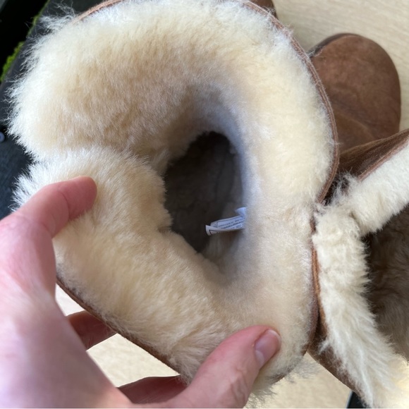 UGG Bailey Button Shearling Lined Boots In Chestnut 5803 Sz 9 - Picture 5 of 16